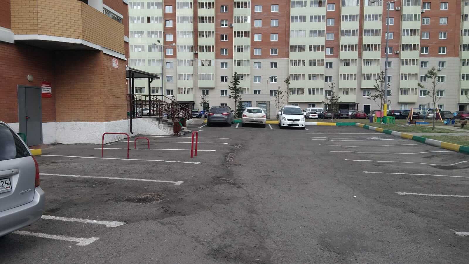 УК провела субботник